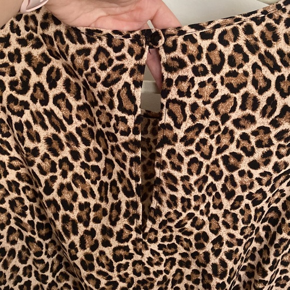 NWT Leopard Romper - Picture 5 of 6